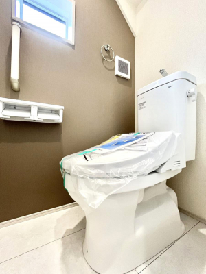 gC@`Toilet`@YEXbLEKȃEHVbgtgCł낰ԂłB1A2KɃgCXy[XǏ薾邭AKԂƂȂĂ܂gꏊ炱̔złI
