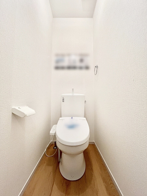 gC@`Toilet`@YEXbLEKȃEHVbgtgCł낰ԂłBgC͖g킴𓾂Ȃ́BۂłˁBgC2̂Œ̍Gɕ֗łI