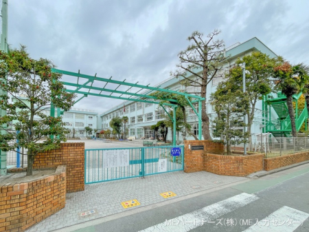 周辺環境　小学校 380m 江戸川区立鹿本小学校