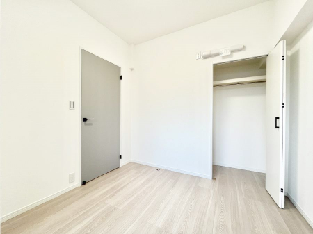 子供部屋　収納スペース充実で子ども部屋にぴったり