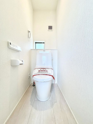 gC@P`Toilet`@̂鐅gC̓EHVbgtłgC͖g킴𓾂Ȃ́BۂłˁBgC2̂Œ̍Gɕ֗łI