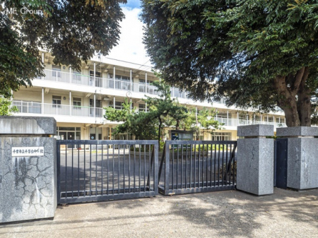 ���ӊ��@���w�Z 570m ��t�s���瑐�䒆�w�Z