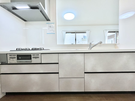 �L�b�`���@�������������I�ɁA�y�����I�V�X�e���L�b�`��  