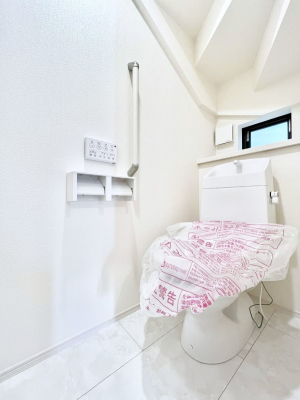 gC@`Toilet`@YEXbLEKȃEHVbgtgCł낰ԂłB1A2KɃgCXy[XǏ薾邭AKԂƂȂĂ܂gꏊ炱̔złI