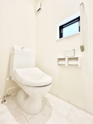 gC@Q`Toilet`@̂鐅gC̓EHVbgtłgC͖g킴𓾂Ȃ́BۂłˁBgC2̂Œ̍Gɕ֗łI