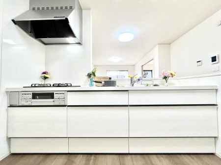 Lb`@P`Kitchen`@LĎg₷Lb`ȂƑłɗAЕtԂȂłႢ܂[Ղ肠̂ŁAƐȈۂۂĂ܂B