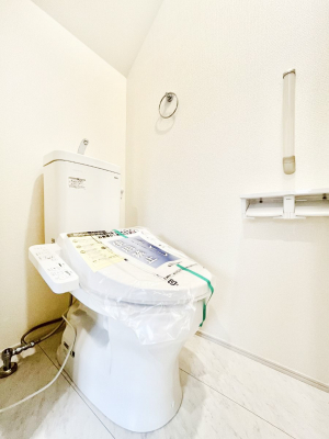 gC@1`Toilet`@̂鐅gC̓EHVbgtłgC͖g킴𓾂Ȃ́BۂłˁBgC2̂Œ̍Gɕ֗łI