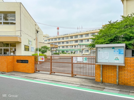 周辺環境　中学校 480m 葛飾区立亀有中学校