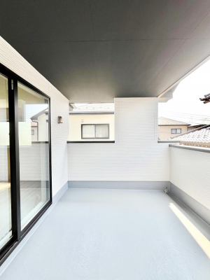 oRj[@`Balcony`@Ci[oRj[͐󕨂Xy[XƂċ}ȉJŐ󕨂GĂ܂̂hł܂`FAł낢AĂɂ͎Cɂrj[v[y߂܂ˁ