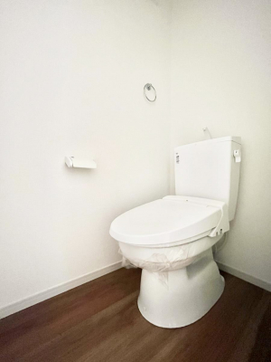 gC@Q`Toilet`@̂鐅gC̓EHVbgtłgC͖g킴𓾂Ȃ́BۂłˁBgC2̂Œ̍Gɕ֗łI