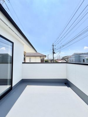 oRj[@Q`Balcony`  oRj[͉z݁Azc󕨂C悭Ƃł܂B  g₷JIȃoRj[łzՂ~蒍AoRj[tZ܂B  