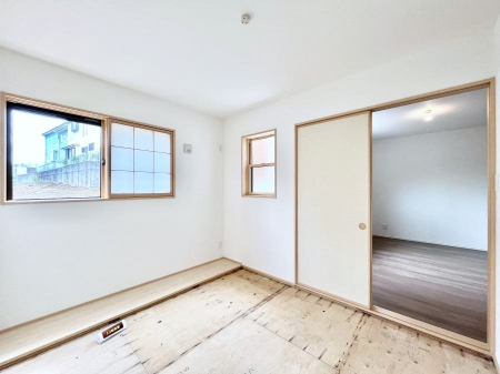 ���̑����ρ@�_�炩����̋�Ԃ́A���q�l�̗V�я�◈�q���̂����ĂȂ��̏ꏊ�Ƃ��ďd�󂵂܂��B 