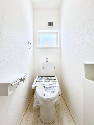 �g�C���@�������P�������`Toilet�`�@�������̂��鐅����g�C���̓E�H�V�����b�g�t���ł����g�C���͖����g�킴��𓾂Ȃ����́B����������ۂ������ł��ˁB�g�C����2��������̂Œ��̍��G���ɕ֗��ł��I