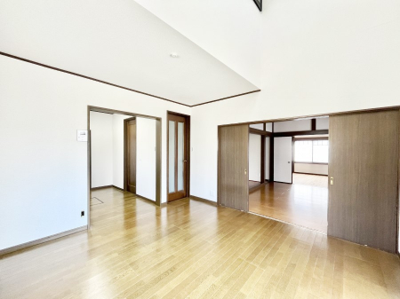 ̑ρ@ƑRƏW܂ẽXy[XɂȂ肻  