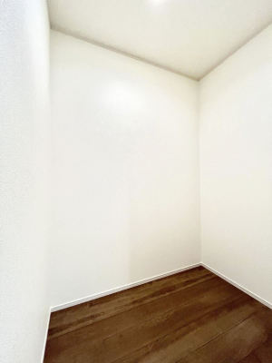 ̑ρ@t[Xy[XB[e[NȂǂɂp܂B