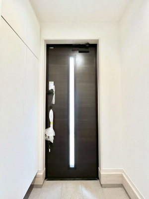 ���ց@�������Q�������`Entrance�`�@�Ƃ̒��ł��q�l���}����ŏ��̏ꏊ�ł��錺�ւ́A�Ƃ̈�ۂ��̂��̂ł��I�L�x�Ȍ��֎��[�ŁA����Y��ɕۂ��Ƃ��o���܂��􌺊ւɂ͂����Ղ���[�̉��ʔ��������I