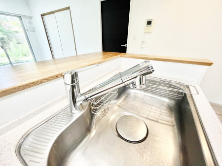 ̑ρ@łȂB̐ŐƏ򐅂gB