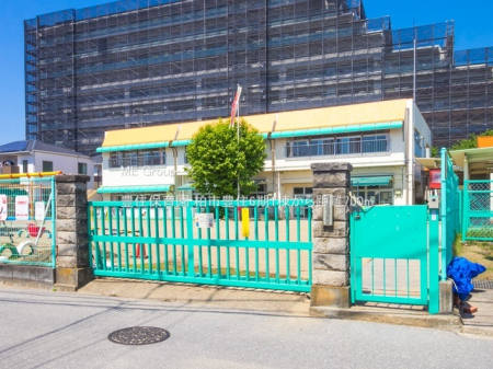 周辺環境　幼稚園・保育園 700m 豊住保育園