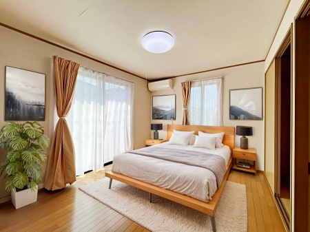 ̑ρ@`Bed Room`@؂̉肪₳t[O͈炬炷vCx[gԁB߂̃t[Oł̂ŁAǎƂ}b`AXɍLĂʂB Ƌ͂bfłB