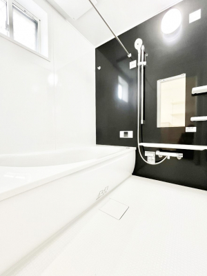 �����@����̔�������Ă���閾�邢�������̂���o�X���[��