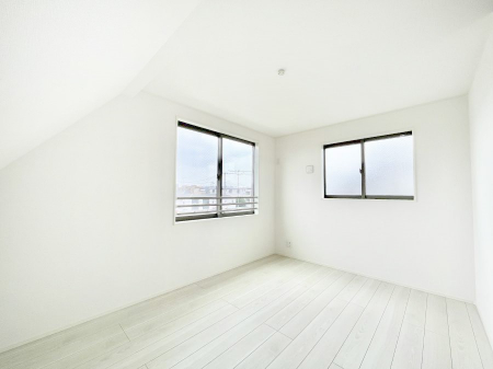 ̑ρ@`Bed Room`@2ʍ̌mۂ邢́AʂǂAϋSn̗ǂԂƂȂĂ܂Bu₩ȕċN钩́AK̎n܂ɁIʕƂĂǂZ܂