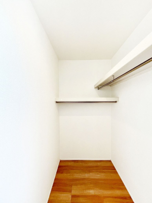 ���̑��@�ߗނ��n���K�[�Ɋ|�����܂܎��[�ł���WIC�B�ߗނ̐������ڂ����₷���ĕ֗��ł��I