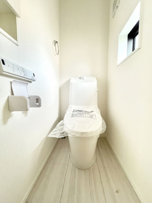 gC@gC1K2KꂼɔzuĂĂƂĂ֗łB 