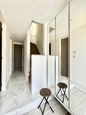 ���ց@�~���[�t���V���[�Y�{�b�N�X�͂��o�����O�̐g�����Ȃ݃`�F�b�N�ɕ֗�