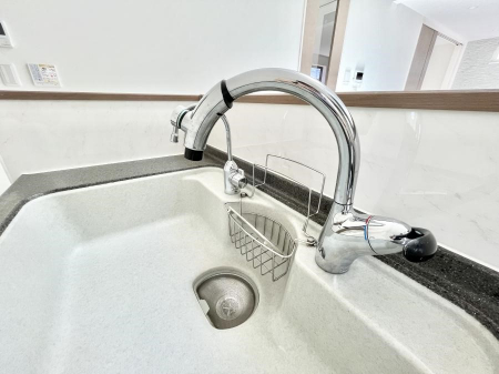 ���̑����ρ@�Z���T�[�Ɏ�������������œf���^�~�����ł���^�b�`���X�����B�򐅊�t���B