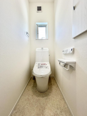 gC@U`Toilet`@̂鐅gC̓EHVbgtłgC͖g킴𓾂Ȃ́BۂłˁBgC2̂Œ̍Gɕ֗łI