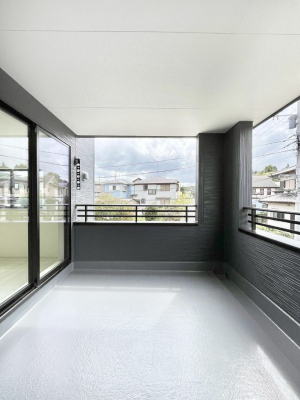 oRj[@P`Balcony`@Ci[oRj[͐󕨂Xy[XƂċ}ȉJŐ󕨂GĂ܂̂hł܂`FAł낢AĂɂ͎Cɂrj[v[y߂܂ˁ