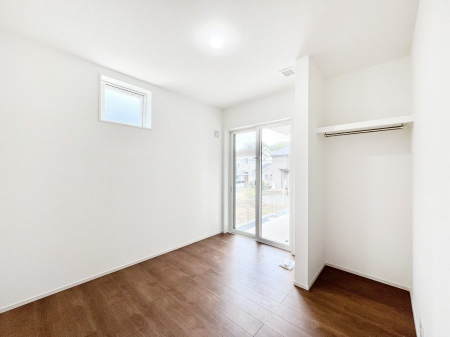 �Q���@�g���₷���`�Ńx�b�g��Ƌ�̒u�����ɂ����邱�Ƃ�����܂���B   