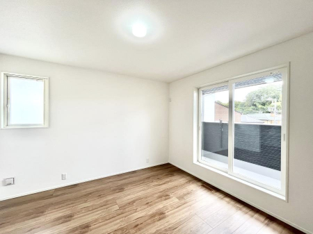 ���̑����ρ@���邢�o���R�j�[�T�C�h�ɗm����ݒu�B�ڊo�߂̗ǂ��Q���ɁB 