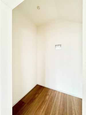 ̑@EH[NCN[[bg̊pŐԃXbL  