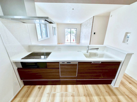 Lb`@Q`Kitchen`@LĎg₷Lb`ȂƑłɗAЕtԂȂłႢ܂[Ղ肠̂ŁAƐȈۂۂĂ܂B