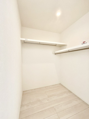 ̑@EH[NCN[[bg̊pŐԃXbL  