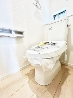 gC@`Toilet`@YEXbLEKȃEHVbgtgCł낰ԂłB1A2KɃgCXy[XǏ薾邭AKԂƂȂĂ܂gꏊ炱̔złI