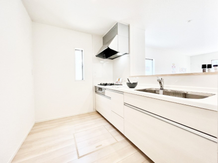 Lb`@`Kitchen`@R鑋̂Lb`gꏊ炱Agl܂BƂLb`R[i[͎LȎdオƂȂĂ܂B