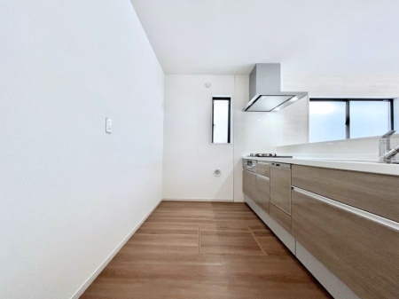 Lb`@`Kitchen`@R鑋̂Lb`gꏊ炱Agl܂BƂLb`R[i[͎LȎdオƂȂĂ܂B