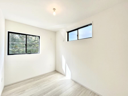 �q�������@�Q�ʍ̌��Ŗ��邳�����ʂ��ǍD�I