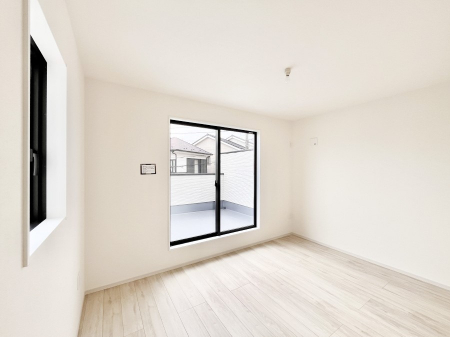 ���̑����ρ@�����`Bed Room�`  �u��������������l�v�Ƃ��v�w�ł�����肭�낰��Q���B  �����̉Ǝ��₨�d���ɔ�ꂽ���̓t�J�t�J�̃x�b�g�Ŗ�����Ă��������B�e���r��{�I�������Ă����K�ȍL����������