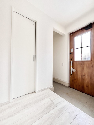 ���ց@�����`Entrance�`�@���ւ͉Ƃ̊�Ƃ����܂����䂪�Ƃ̃Z���X�����肰�Ȃ����������閣�͂��錺�֑�����y���݂̈�B�A���x�ɉƑ����ق��Ƃł���S�n�悢��ԑ������؂ł��ˁ�