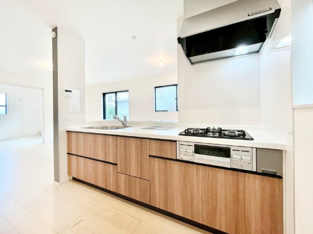Lb`@`Kitchen`  rOnJE^[Lb`B  ȂƑƃR~jP[VƂ邾łȂA傫ȊJ邱Ƃł܂B  ql̐邱Ƃł܂ˁI