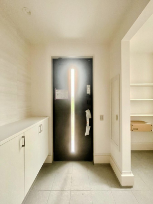 ���ց@�����`Entrance�`�@�Ƃ̒��ł��q�l���}����ŏ��̏ꏊ�ł��錺�ւ́A�Ƃ̈�ۂ��̂��̂ł��I�L�x�Ȍ��֎��[�ŁA����Y��ɕۂ��Ƃ��o���܂��􌺊ւɂ͂����Ղ���[�̉��ʔ��������I