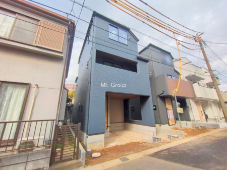 nOώʐ^@P`Exterior`@ՐÂȏZnŎqĉƑɃsb^B̂UKȗ΂Ɍb܂ꂽGAŁARɕ܂ꂽ₩ȕ炵邽߂́AƂ肠ZĂ܂B