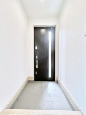 ց@KXXbg̓փhAɌ͂Ă܂  