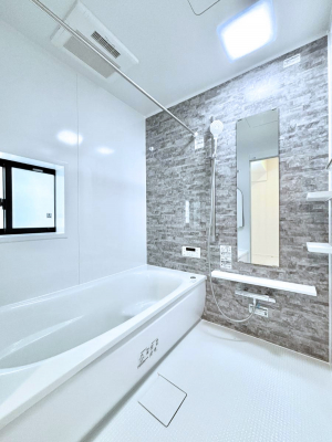 �����@����̔�����₷��؂ȃo�X�^�C���B�������Ƃ����C���y����Ŕ����Ƃ肽���ł��ˁI  