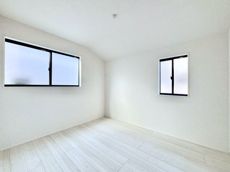 ���̑����ρ@2�ʍ̌����m�ۂ������邢��ԁB�Ƒ��݂�Ȃ����K�ȕ�炵����������݌v�ł��B