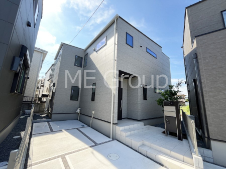 nOώʐ^@OρNO.21`Exterior`@XȂA咣߂ǂ]TV[vȃtHŘȂޓ@́AV̋ƏƂ炵킹鎖ŁA{ׂ`̎pĂ܂B