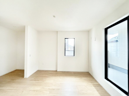 ̑ρ@`Bed Room`  ulvƂvwł肭낰QB  ̉Ǝ₨dɔꂽ̓tJtJ̃xbgŖĂBer{IĂKȍL